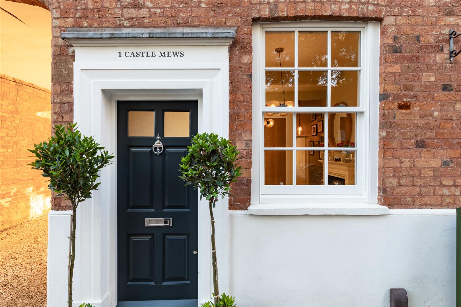 Castle Mews, Castle Street, Central Warwick 2