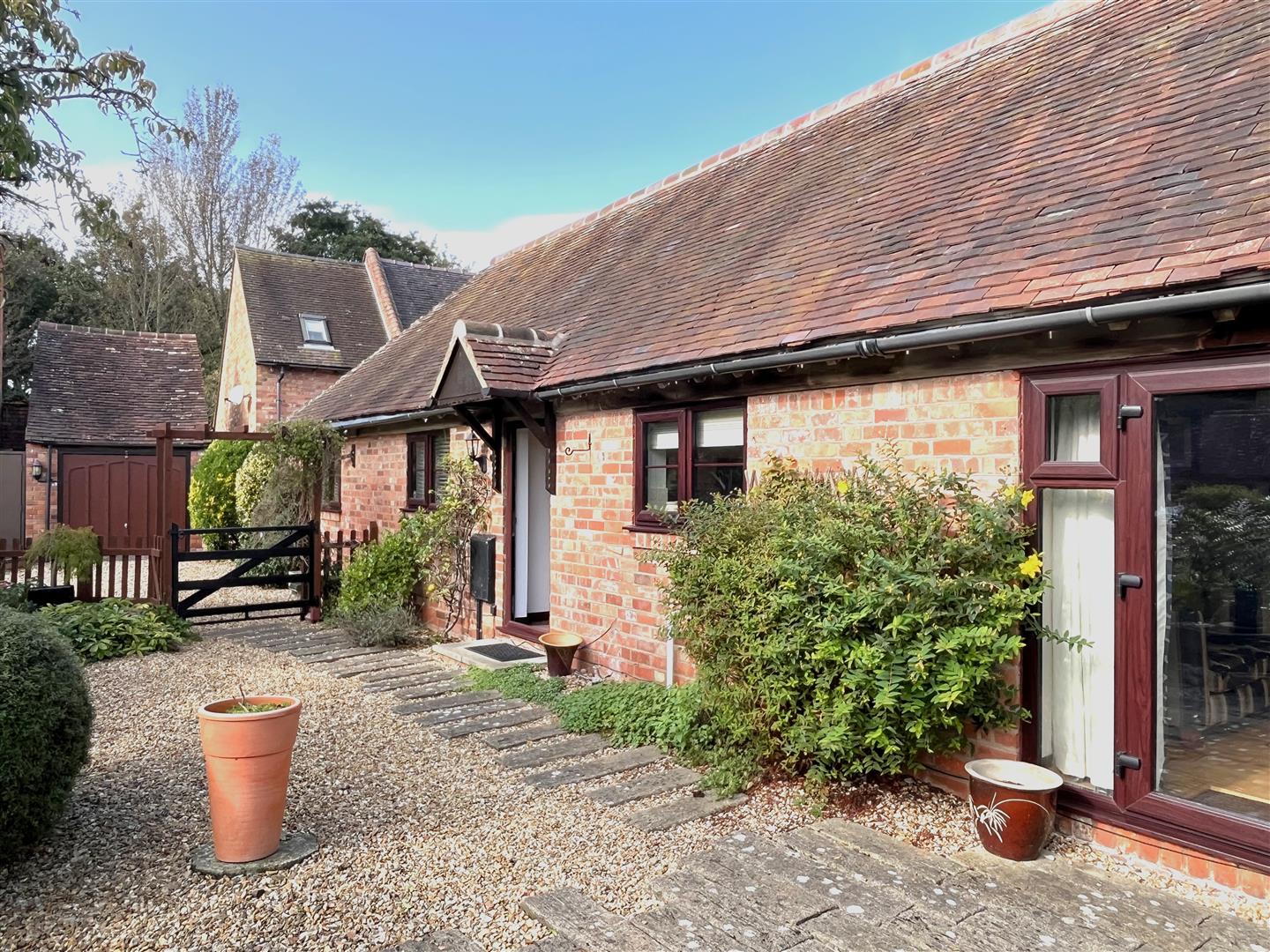 Sherbourne Court, Vicarage Lane, Sherbourne 2