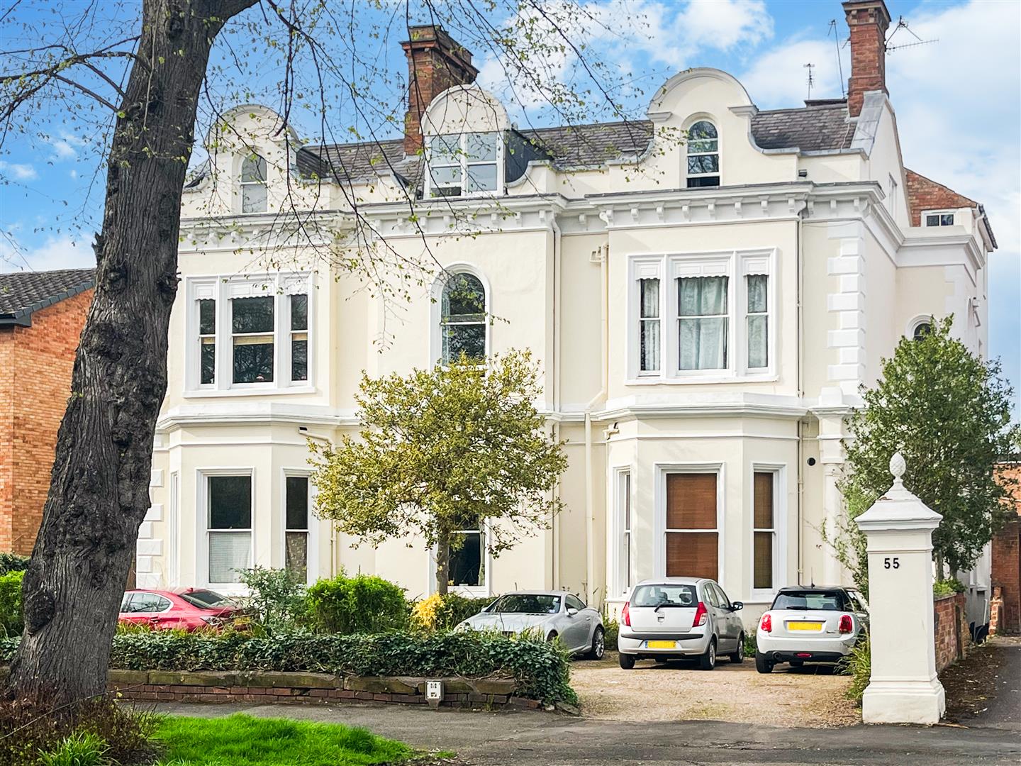 Flat 4 Dormer House, 55 Binswood Avenue, Leamington Spa