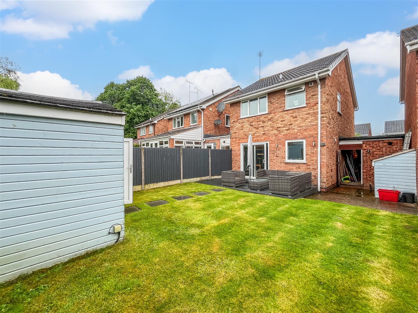 Makepeace Avenue, Woodloes Park, Warwick, Warw 2