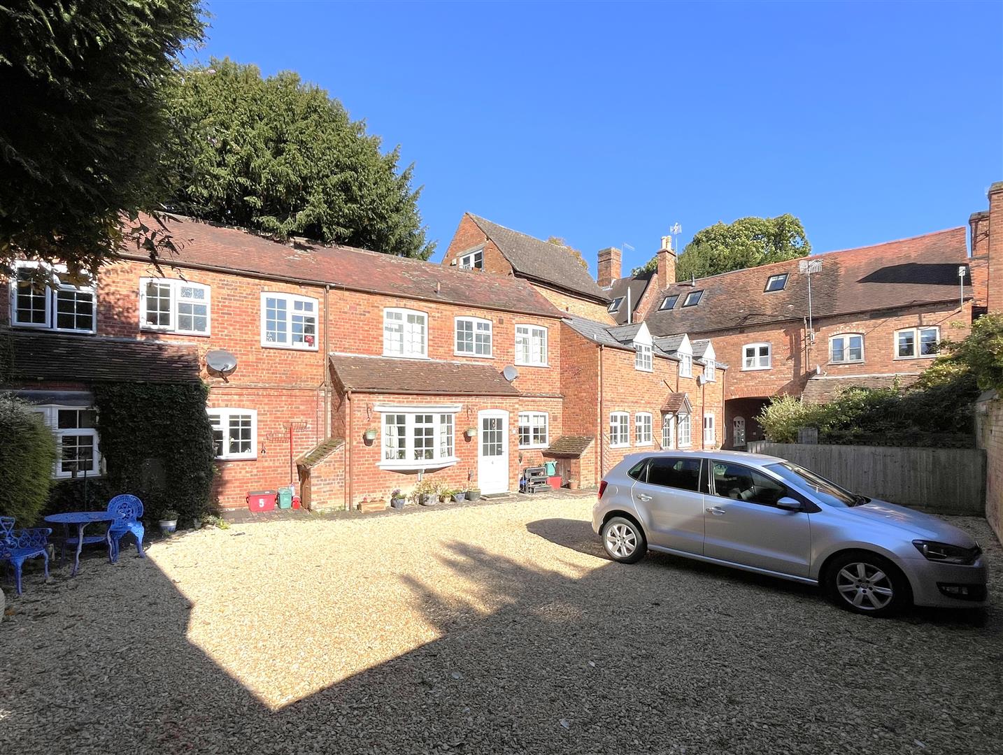 Castle Mews, Castle Street, WARWICK